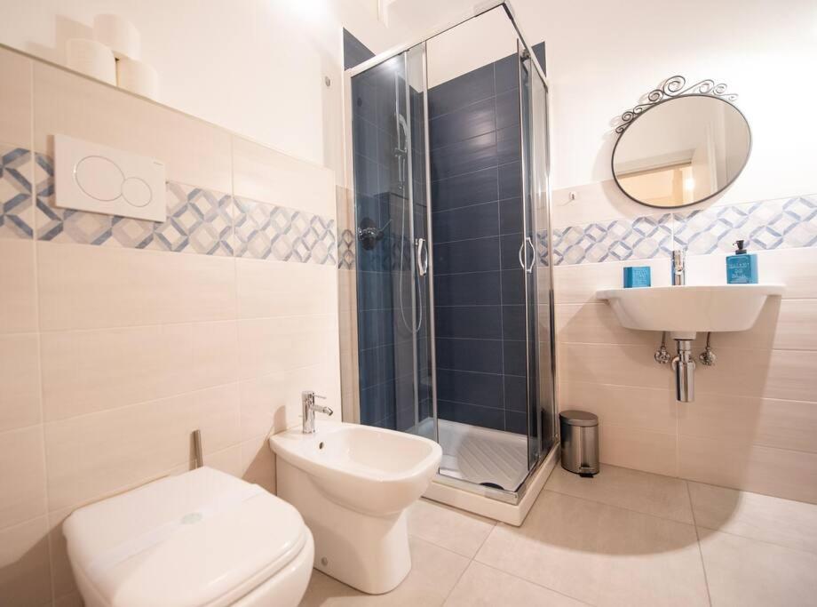 Grand Palace Apartment -Centro Storico Турин Екстер'єр фото